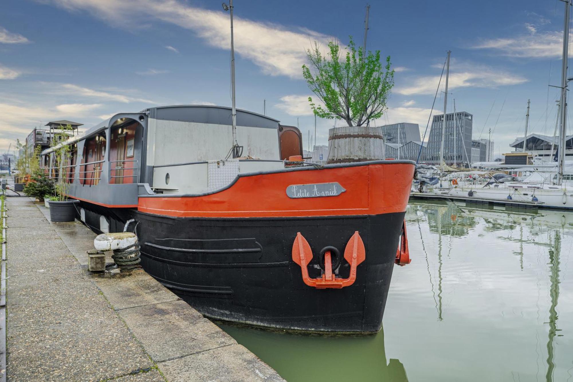 Superbe Peniche En Centre Ville Bordeaux Exterior photo