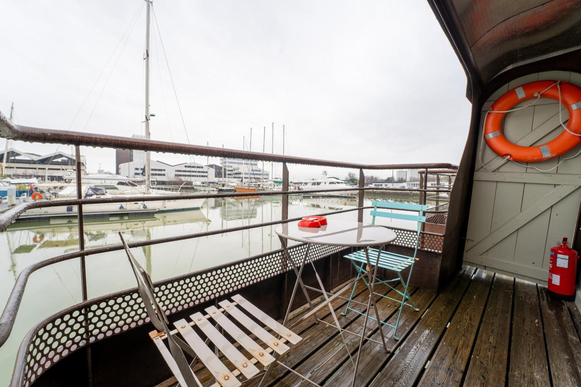 Superbe Peniche En Centre Ville Bordeaux Exterior photo