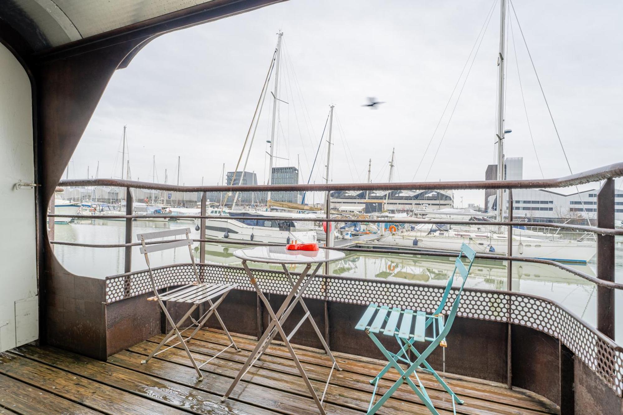 Superbe Peniche En Centre Ville Bordeaux Exterior photo